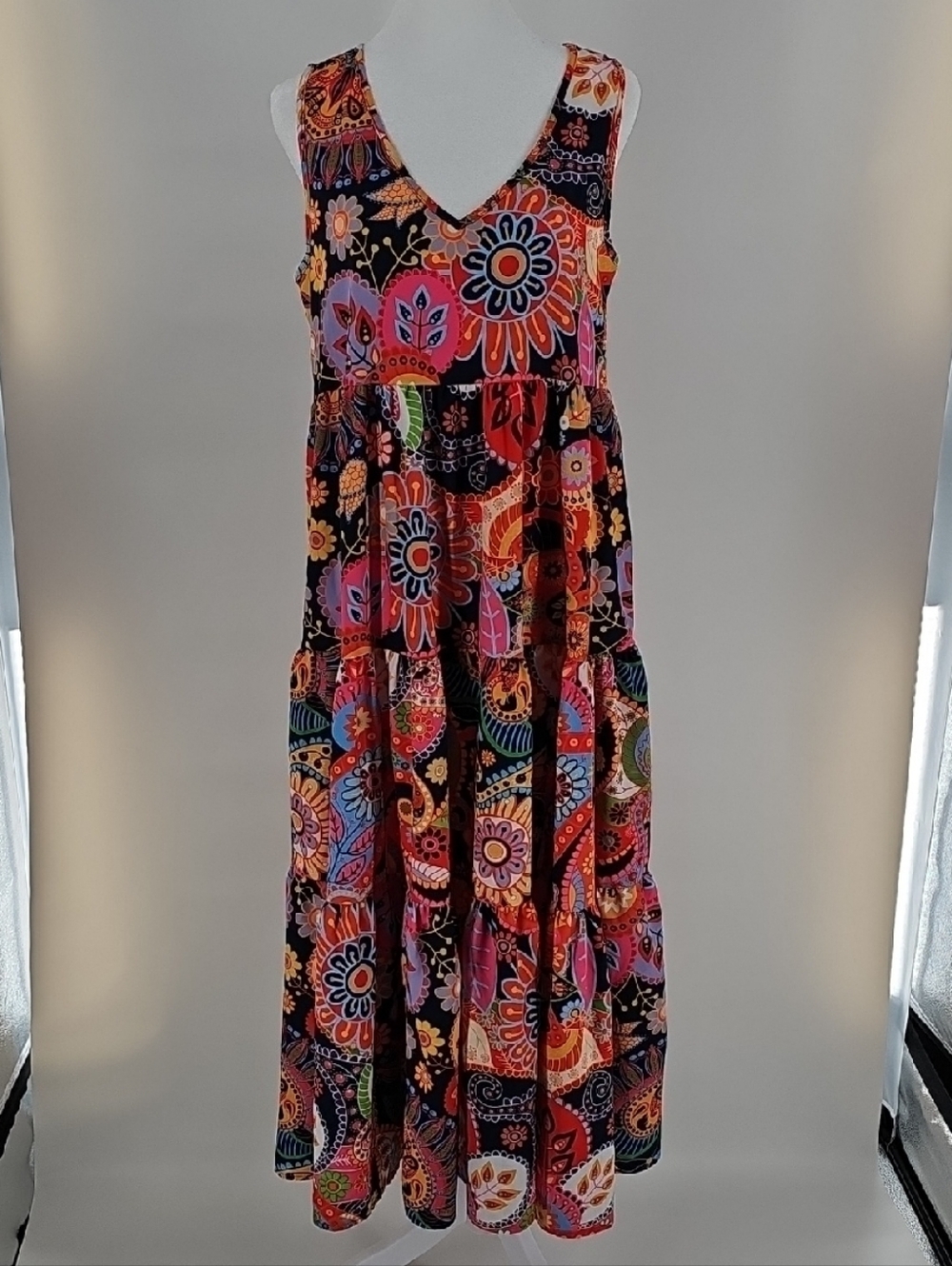 Vibrant Floral Tiered Maxi Dress - Black Multicolor